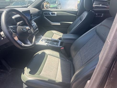 Used 2022 Ford Explorer Timberline AWD/4WD image 11