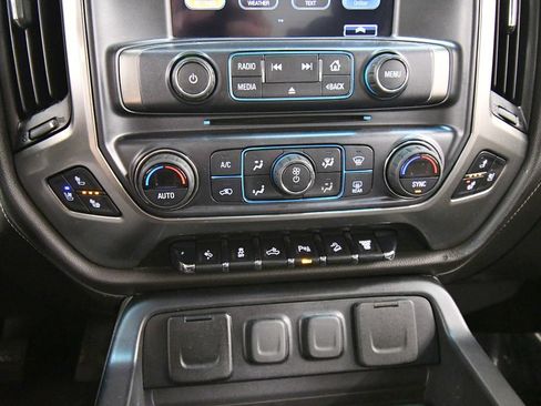 Used 2019 Chevrolet Silverado 2500 LTZ w/ Duramax Plus Package AWD/4WD image 24