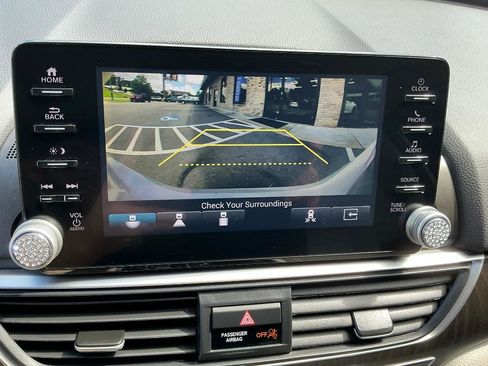 Used 2021 Honda Accord EX-L image 24