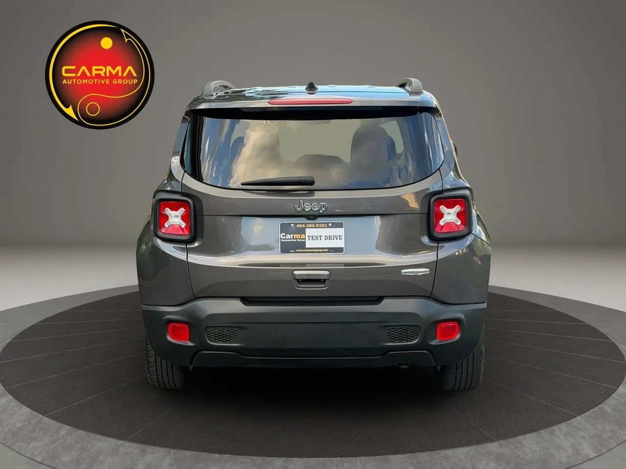Used 2019 Jeep Renegade Latitude w/ Safety & Security Group II FWD image 4