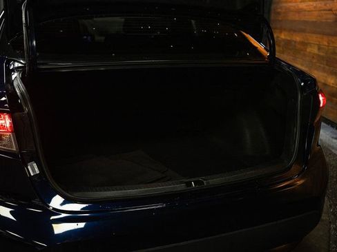 Used 2022 Toyota Corolla LE image 7