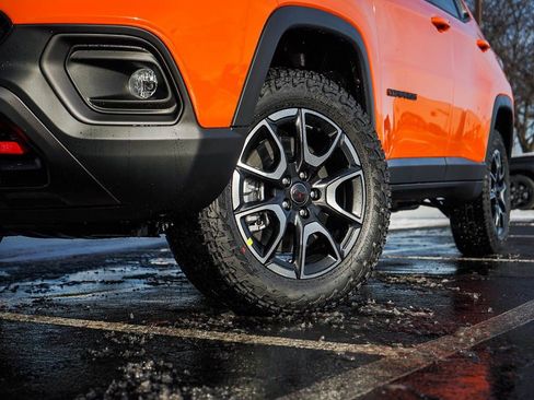 New 2026 Jeep Compass Trailhawk image 6