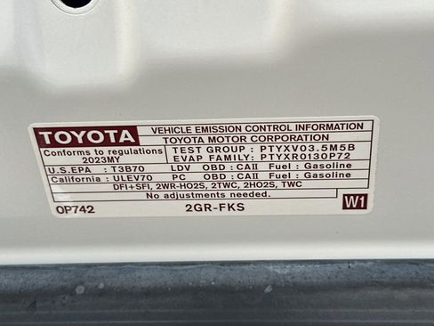 Used 2023 Toyota Camry XSE w/ Navigation Package image 28