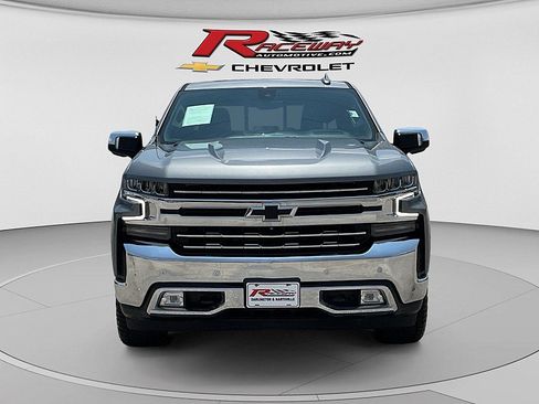 Used 2021 Chevrolet Silverado 1500 LTZ w/ LTZ Premium Package AWD/4WD image 8