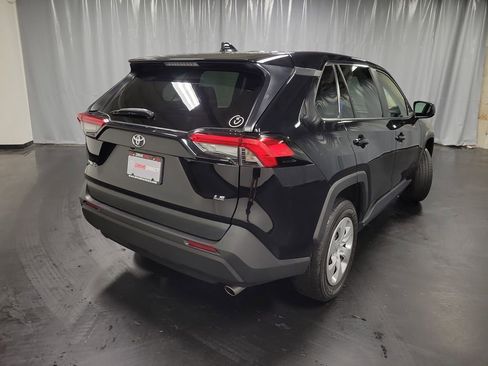 Used 2023 Toyota RAV4 LE FWD image 8