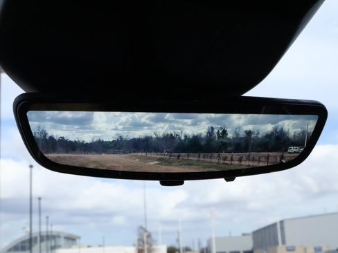 Certified 2025 Cadillac Escalade Sport w/ Touring Package image 41