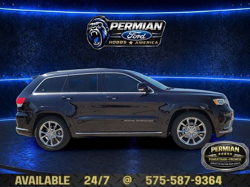 Used 2019 Jeep Grand Cherokee Summit AWD/4WD image 5
