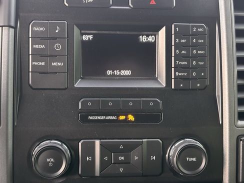 Used 2019 Ford F250 XL w/ Power Equipment Group image 28