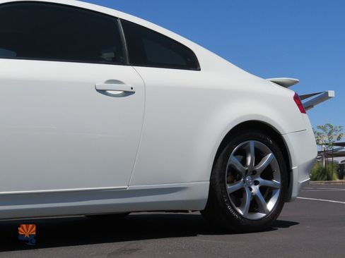 Used 2004 INFINITI G35 Coupe w/ Premium Pkg RWD image 23
