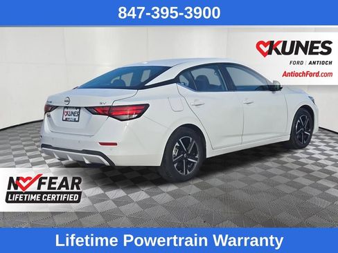Used 2024 Nissan Sentra SV image 7