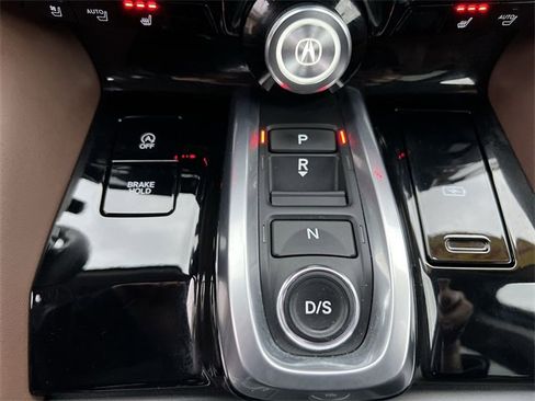 Used 2023 Acura MDX SH-AWD w/ Advance Package image 18