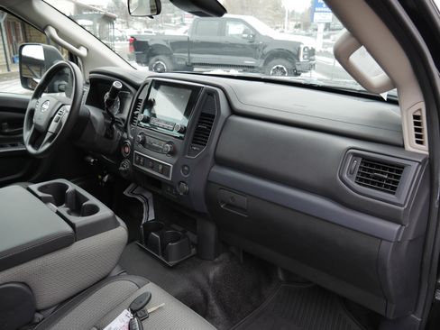 Certified 2021 Nissan Titan S w/ S Utility Package image 23