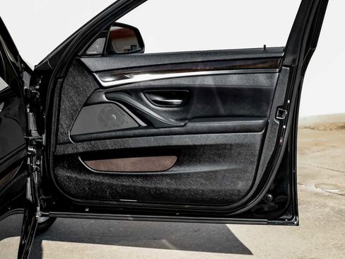 Used 2016 BMW 528i Sedan image 44