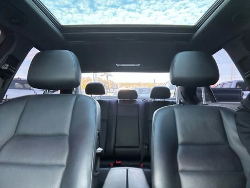 Used 2011 Mercedes-Benz C 350 Sport image 16