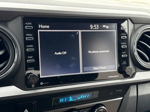 Certified 2022 Toyota Tacoma TRD Off-Road w/ Technology Package image 28