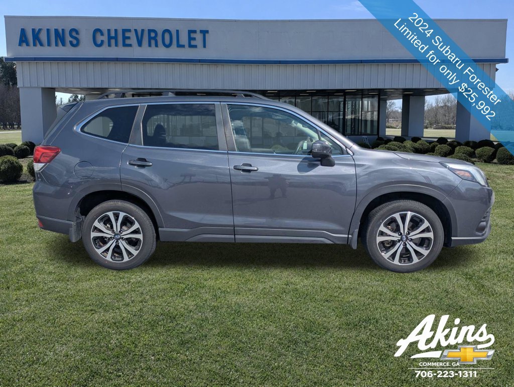 Used 2024 Subaru Forester Limited AWD/4WD image 3