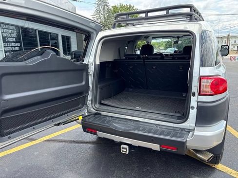Used 2007 Toyota FJ Cruiser 4WD image 39