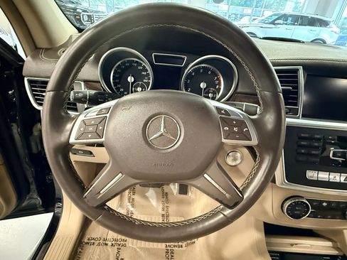 Used 2014 Mercedes-Benz GL 450 4MATIC image 20