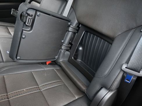 Used 2024 Chevrolet Silverado 1500 High Country w/ Technology Package image 47