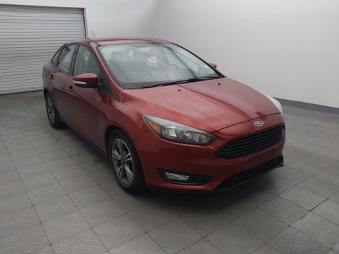 Used 2017 Ford Focus SE FWD image 13