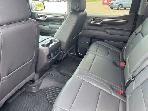 Used 2024 Chevrolet Silverado 1500 LT Trail Boss w/ LT Trail Boss Premium Package image 15