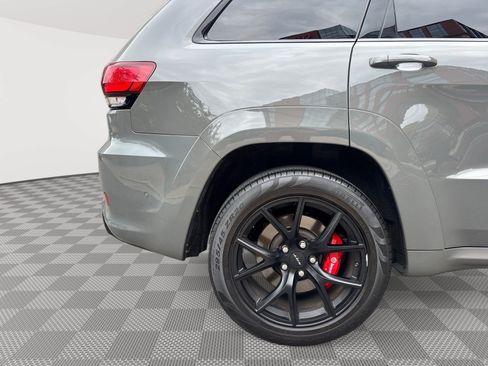 Used 2020 Jeep Grand Cherokee SRT AWD/4WD image 30