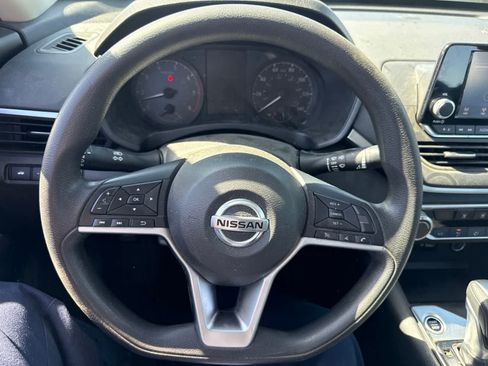 Used 2021 Nissan Altima 2.5 S FWD image 22