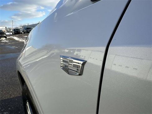 Certified 2023 Cadillac XT5 Premium Luxury image 12