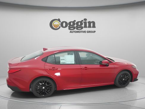 New 2026 Toyota Camry SE image 20