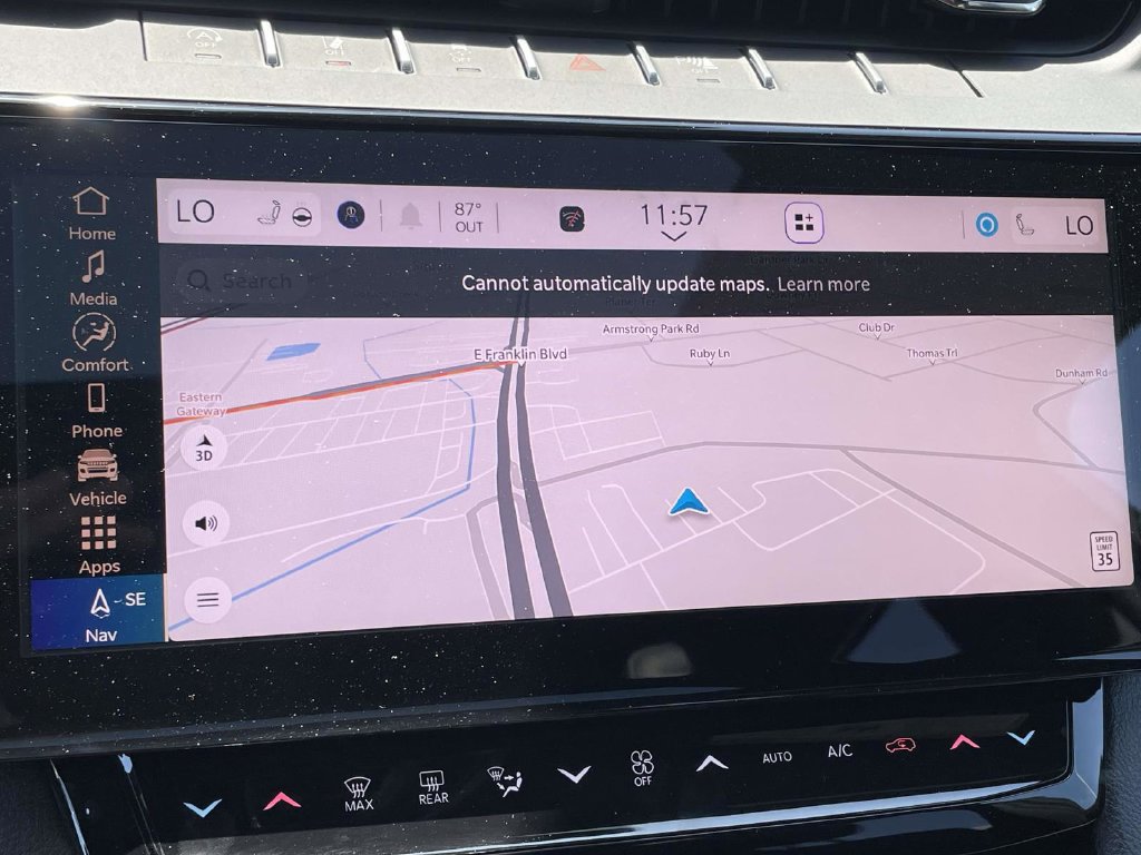 New 2026 Jeep Grand Cherokee Altitude AWD/4WD image 36