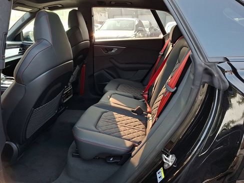 New 2026 Audi SQ8 Prestige AWD/4WD image 6