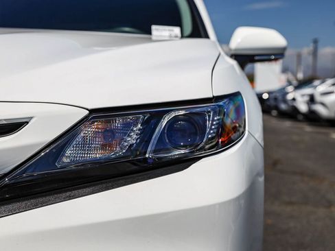 Certified 2024 Toyota Camry SE FWD image 10