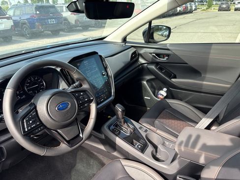 Used 2025 Subaru Crosstrek 2.5i Limited w/ Crosstrek Mirror Package AWD/4WD image 4