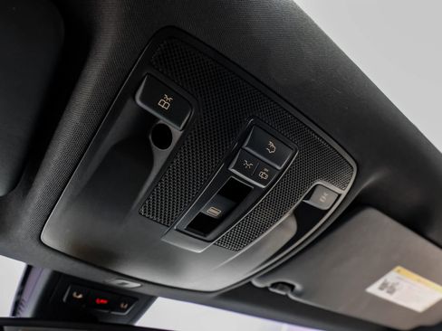 Used 2015 Mercedes-Benz GLA 45 AMG GLA 45 AMG 4MATIC Sport Utilit image 32