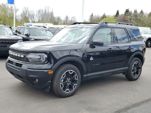 Used 2025 Ford Bronco Sport Outer Banks AWD/4WD image 4