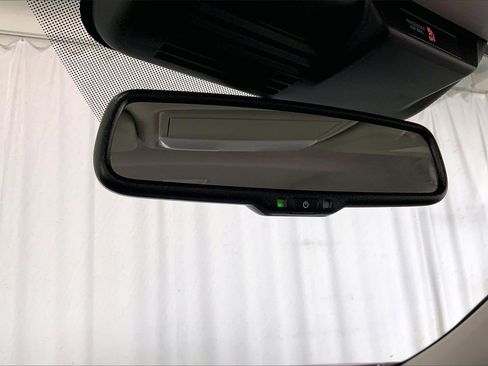 Used 2022 Mitsubishi Outlander SEL image 17