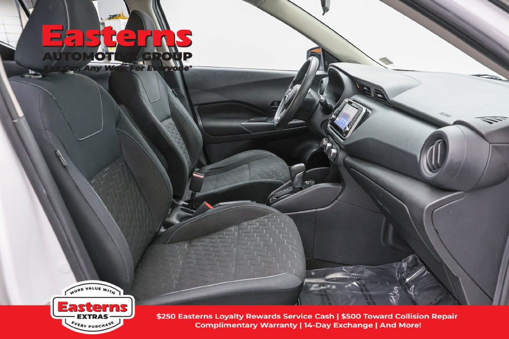 Used 2022 Nissan Kicks S FWD image 24