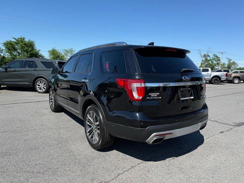 Used 2016 Ford Explorer Platinum AWD/4WD image 4