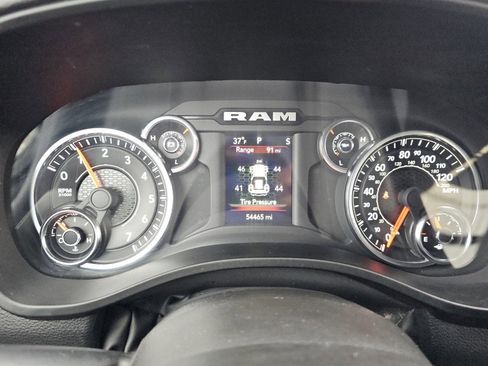 Used 2023 RAM 1500 Big Horn image 32