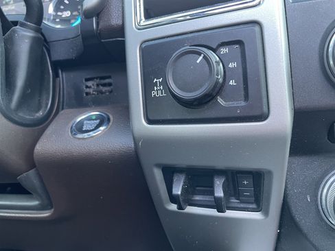 Used 2017 Ford F250 King Ranch w/ King Ranch Ultimate Package image 31