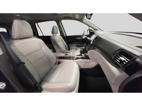 Used 2017 Honda Pilot EX-L image 17