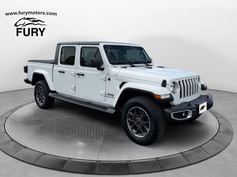 Used 2021 Jeep Gladiator Overland w/ Popular Equipment Package AWD/4WD image 1