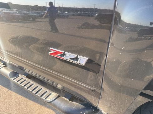 Used 2019 Chevrolet Silverado 2500 LTZ w/ Duramax Plus Package image 5