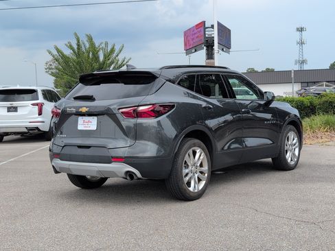 Used 2019 Chevrolet Blazer LT w/ Sun and Wheels Package FWD image 7