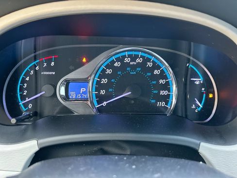 Used 2013 Toyota Sienna XLE FWD image 21