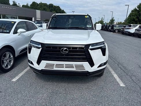 Used 2024 Lexus GX 550 w/ Accessory Package (Z1) AWD/4WD image 1