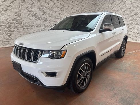 Used 2022 Jeep Grand Cherokee Limited AWD/4WD image 3