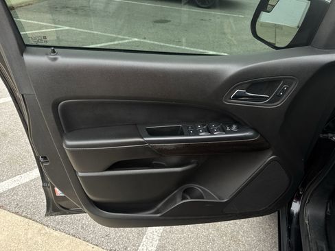 Used 2015 GMC Canyon SLT w/ Driver Alert Package image 23