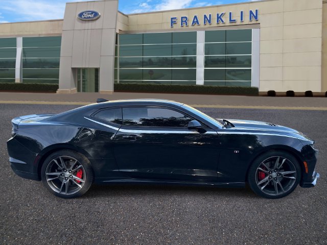 Used 2021 Chevrolet Camaro SS w/ LPO, Ground Effects Package RWD image 8
