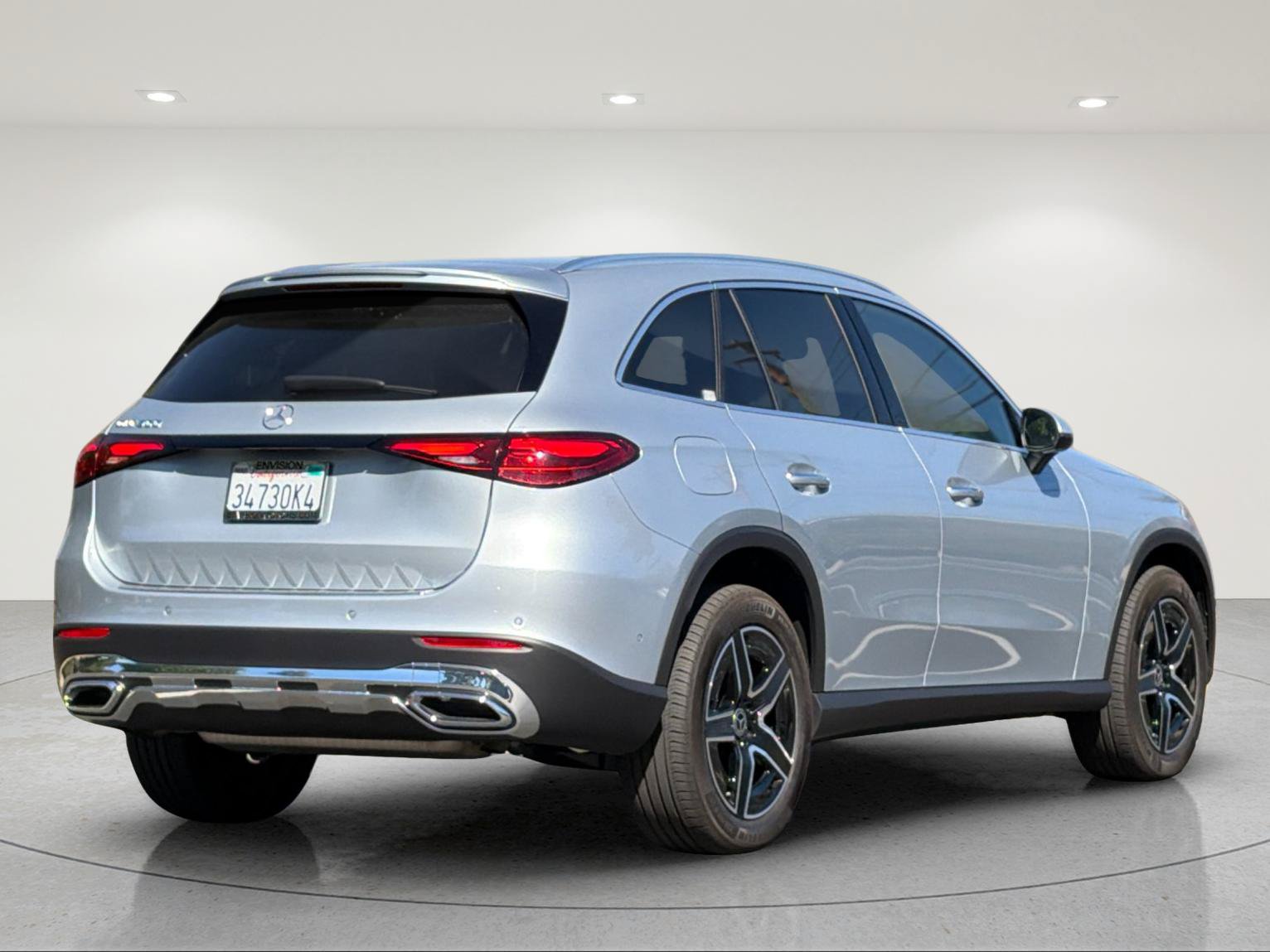 Used 2026 Mercedes-Benz GLC 300 image 4